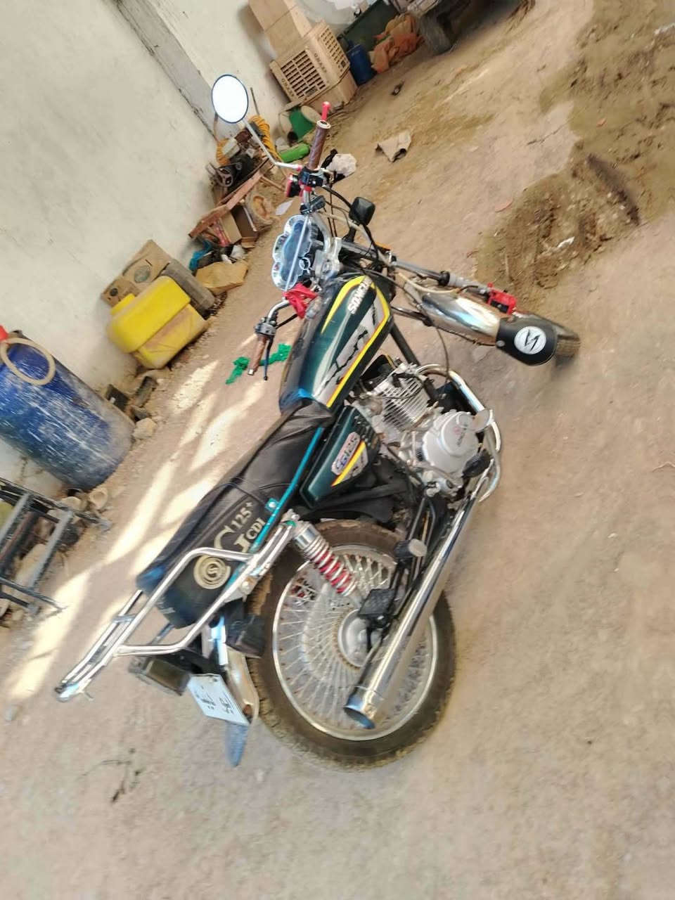 سلام عليكم تايكر2024مكفوله لبيع مكان صويره السعر 650وبيهه مجال ***********
