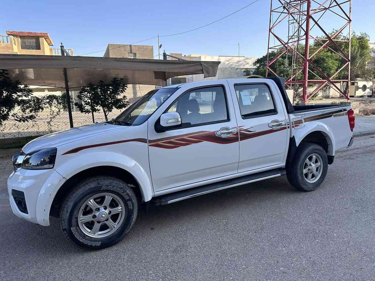 السلام عليكم 
للبيع سيارة گريت وول موديل 2023 ماشيه تقريباً 33000 كم رقم قادسية ،،، مكفولة ماعدا تصليح بارد بالجاملغ الامامي الايمن ،،للاستفسار عن السعر الاتصال بالرقم ***********
مكان السيارة السماوة
