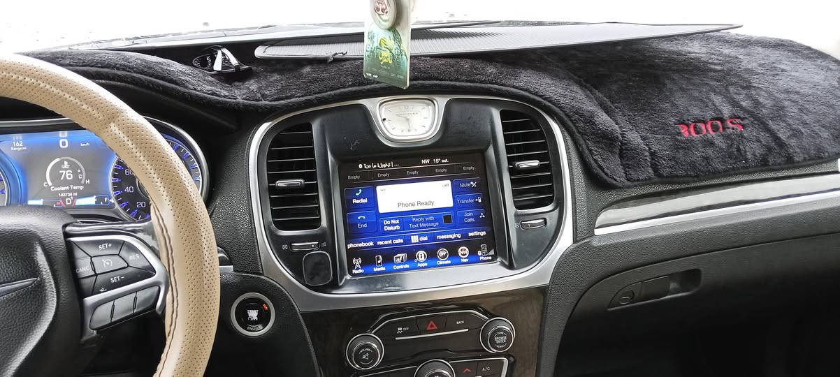 السلام وعليكم
أوباما 2016اصل كندي فئه C
ماشيه 143ميل حقيقي حادثه باب مبدل جه العبري مواصفات تبريد تتدفئه كشنات 
خزن برده خلفيه تشغيل عن بعد داخل بيجي وبعد بيه مواصفات C معروفه تبريد تدفئه خير من الله تايرات نوع نكسن كوري توه شادهن باتري توه شاده الأصلي حداديه جديده موبر الأصلي سنويه بسمي ثاني يوم تحويل تنتهي 2028 والسعر 190بيه مجال بسيط ***********
