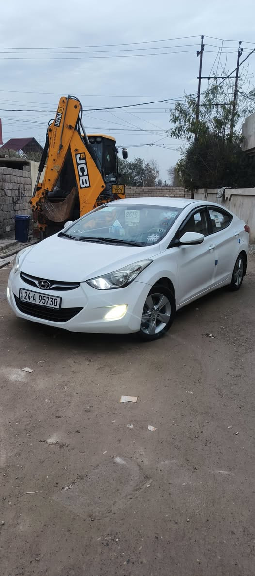 النترا للبيع موديل 13 حجم المحرك 16 رقم دهوك سنويه تنهي ب 2030 هزه جديده بيها تقليم  باب النفر ودوسه بيها صبغ شبرين فقط السياره خير من ما عايزها بس ستر الله. رقم الهاتف *********** العنوان موصل ساده بعويزه
