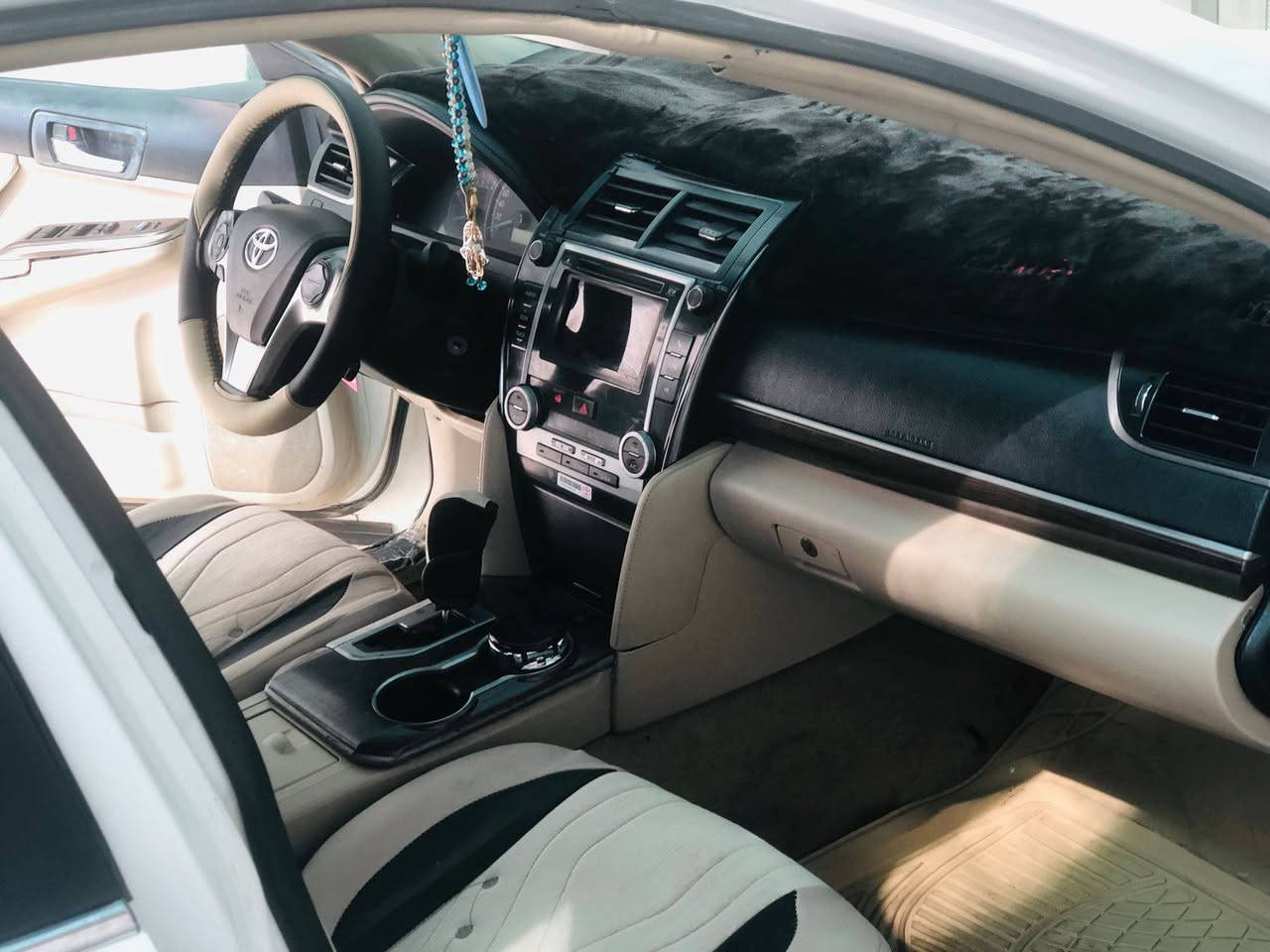 سلام عليكم كامري 2012 GLX وارد خليجي رقم سليمانية سنويه لل30 شرط التحويل سيارة جاهزة مصبوغه حزام تبريد تدفئه قطعتين شرط مع ثلاجة حداديه فول گير ومحرك شرط عنوان السيارة كركوك حي النصر للبيع والمراوس حسب القناعه #السعر110  مكلف بلنشر للأستفسار

 ***********
