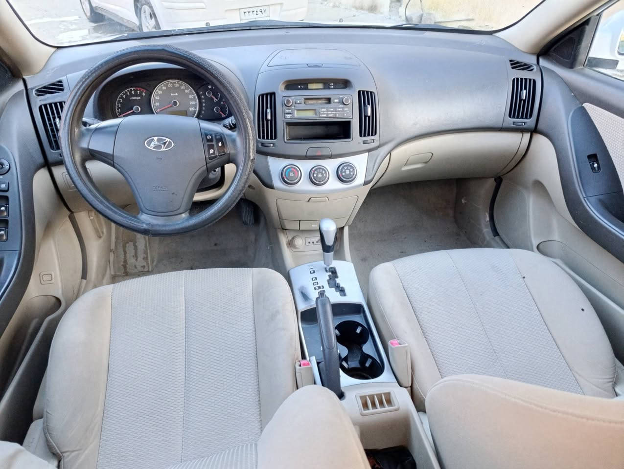 سلامو علایکوم هاوڕێیان
بابەت ...ئاڤانتی سپی بەفری 

مودێل 2007
130هەزاری حەقیقی ڕۆشتوو 

مواسەفادی سادەیە

ویل گەورەی لە ژێرە 

مەسرووفات کراوە

بۆ نرخ و زانیاری پەیوەندی بکە 
 
ئاسیا    ***********
کۆڕەک ***********
