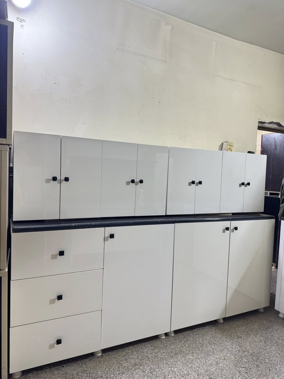 مزاد البركة كاونتر السعر 375 الف
العنوان الفلوجة حي الضباط مقابل جامع المدلل متواجدين من الساعه ال ١٠ صباحاً الى ١٠ مساءً
***********
*********** واتس اب
