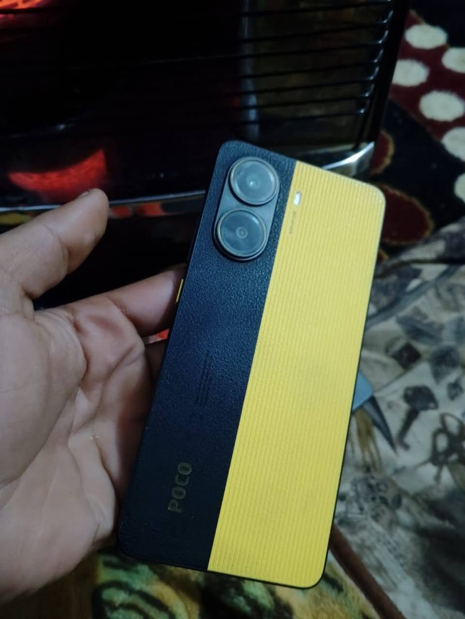 جهاز بوكو اكس ٧برو جهاز مرتب 120فريم بطارية 6000 256ذاكرة بيه بس كسور بشاشة اثر صقوط من صطح ضد الكسر وضد الماء سعرة 250الف بيه مجال الاستفسار ***********
