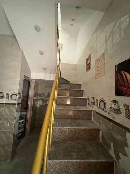 للايجار في السيدية

 بيت مساحه 50 متر بضهر النخل غرفتين نوم وصاله ومطبخ وخدمات ايجاره 750الف مطلوب عائلة مرتبة

للاستفسار ***********
