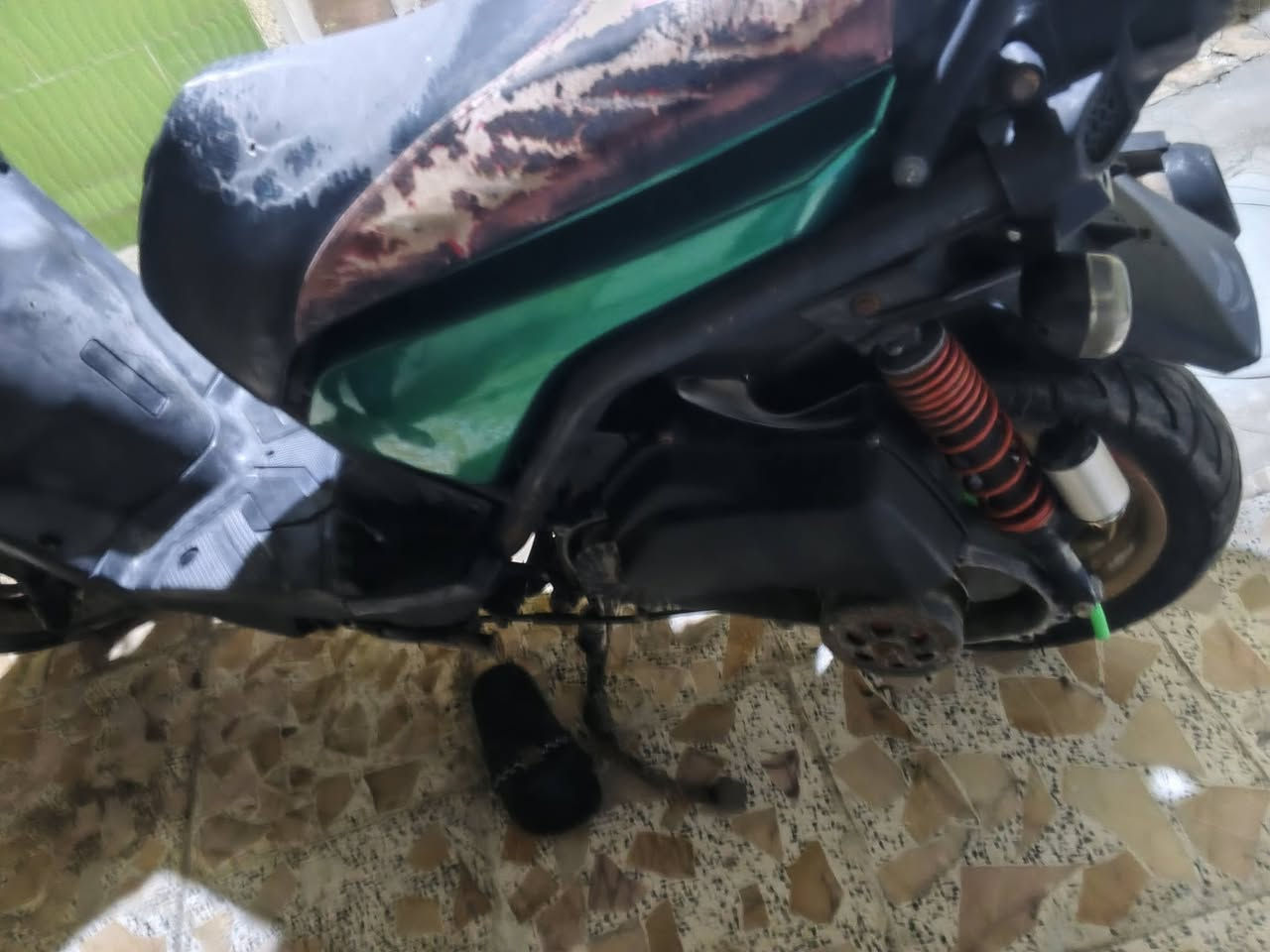 للبيع دراجه نازله رنبه صار شهر لا صرف ولا تبخير نوزل دراجه خير من الله بس نقص قبق هندر رقم تلفون ***********
