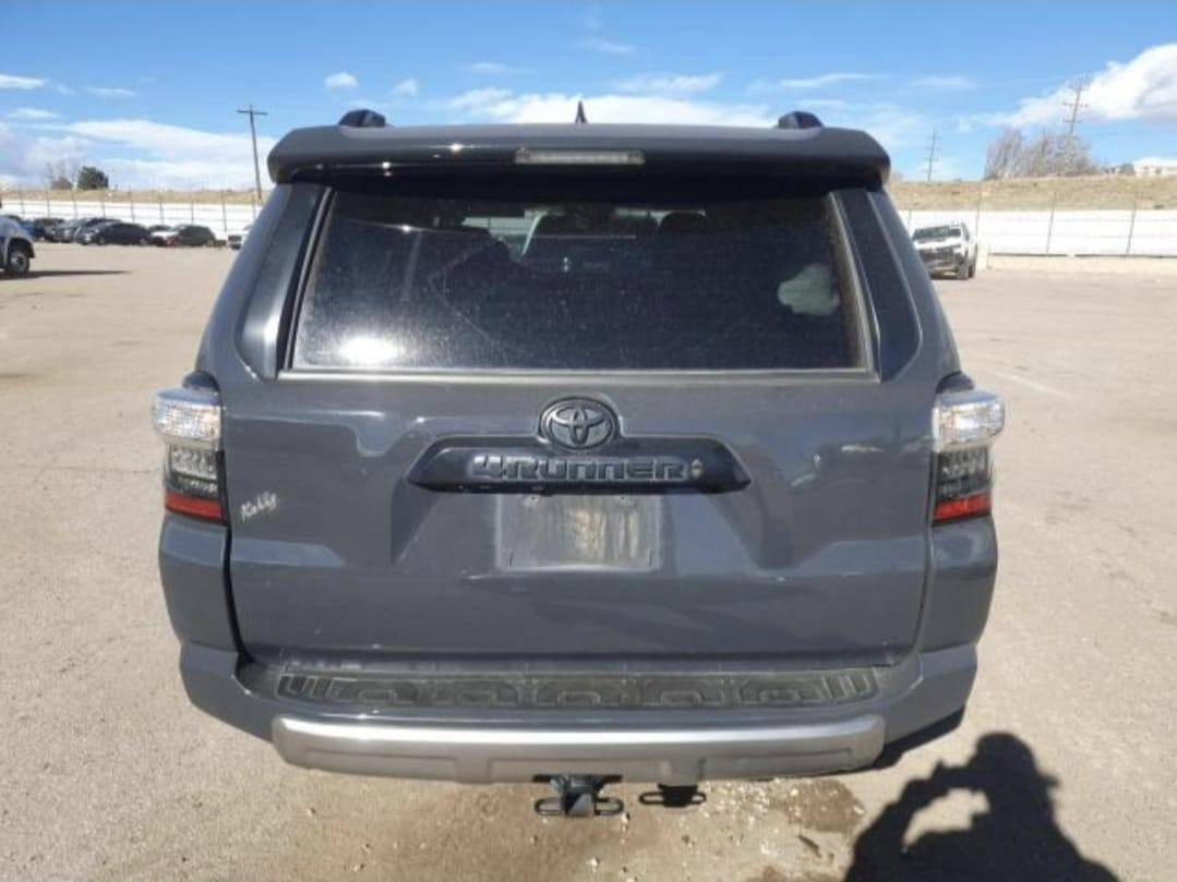 🚨 تنويه مهم
هذه السيارة معروضة بالمزاد الأمريكي 🇺🇸
والمزايدة والشراء تتم عن طريق مزاد دبي لمزاد السيارات الامريكي 🇮🇶
───────────────
📅 تاريخ المزاد: 
الاثنين :12/1/2026
💰 السعر: يتحدد في المزاد 
 2025 TOYOTA  4RUNNER SR5 PREMIUM 
الممشى:20,406 mi

🛠️ المحرك 4.0L/6
───────────────
📍 نظام تتبع مباشر: تشوف سيارتك لحظة بلحظة
🚛 تخليص كامل عن طريق الشركة بضمان.   
ملاحظه جدآ مهمه شركتنا وفرت إلى زبائنا الكرام أن يكون دفع المبلغ بشكل دفعات لحين وصول السياره الى ميناء ام قصر 
───────────────
📞 للتواصل:
📲***********
📱 ***********
📍 موقع البصره تقاطع المشراك مقابل مستشفى المواساة
