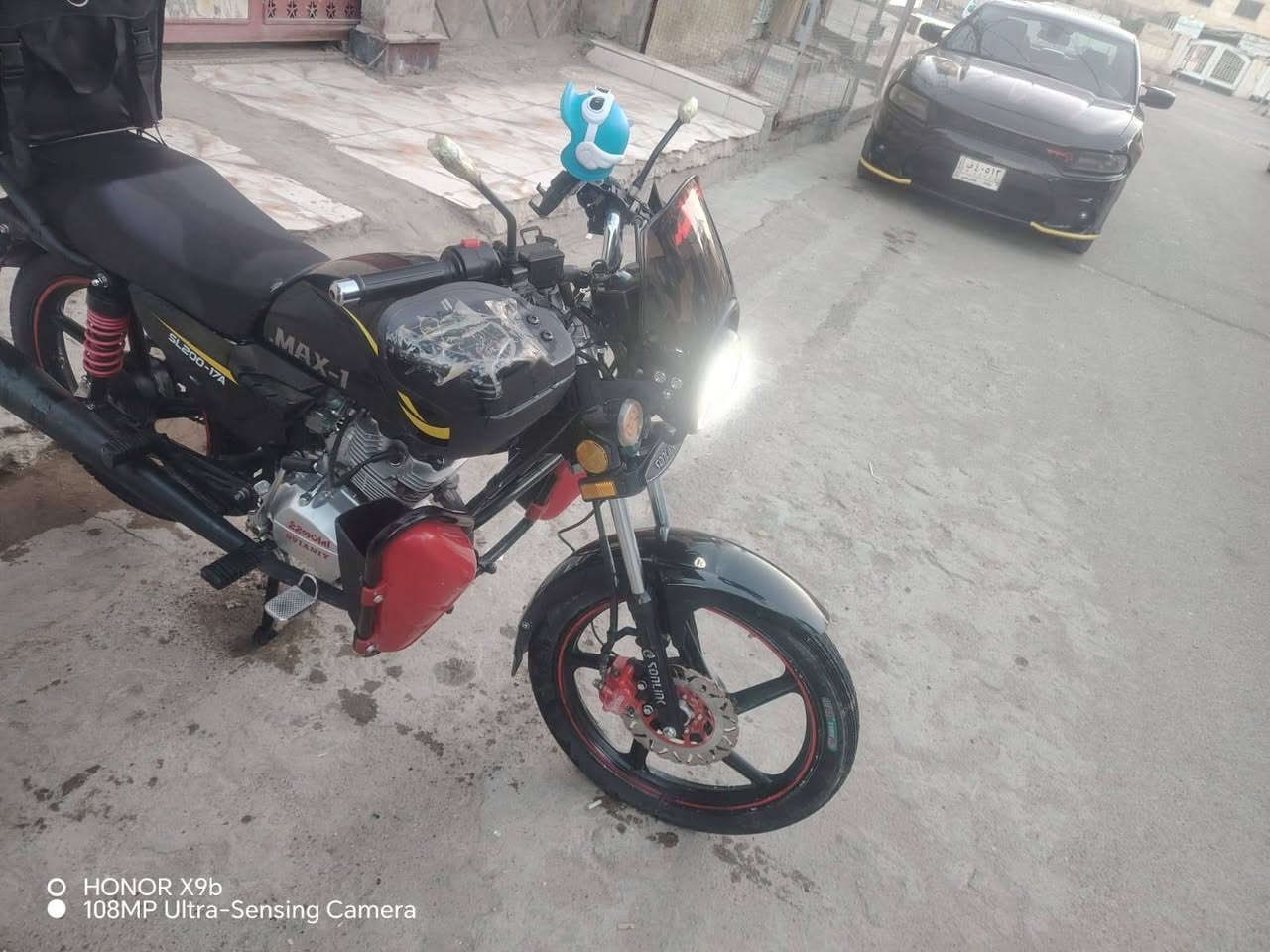 السلام عليكم دراجه سونك ماكس للبيع موديل 2025 الدراجه جديده العنوان البياع حي التراث و السعر 750 رقم الهاتف ***********
