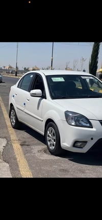 ريو ٢٠١١ • ابيض بدون صبغ • محرك ١٦ كير شرط