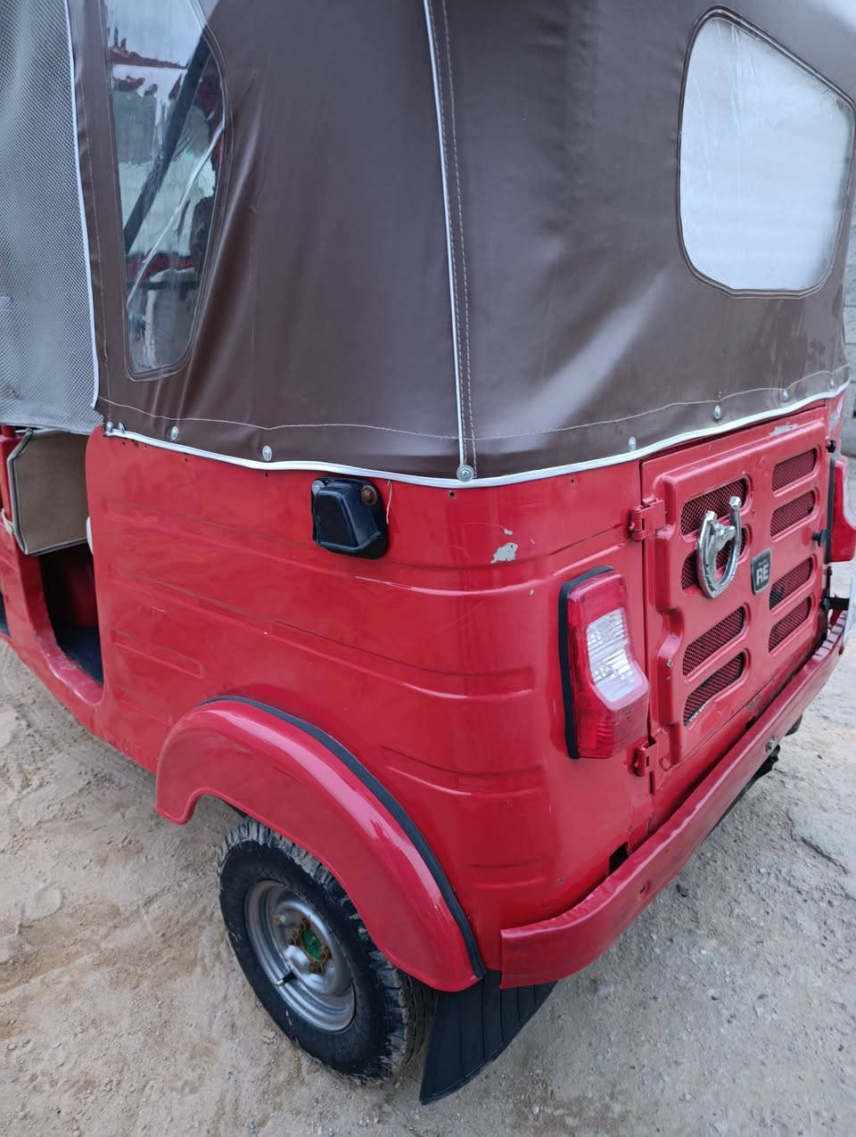 2018شهر١١رقم بغداد تحويل ثاني يوم تكتك جاهزه كبل لشارع السعر ٥وبيها مجال بغداد بوب الشام مكلف بنشر ***********
