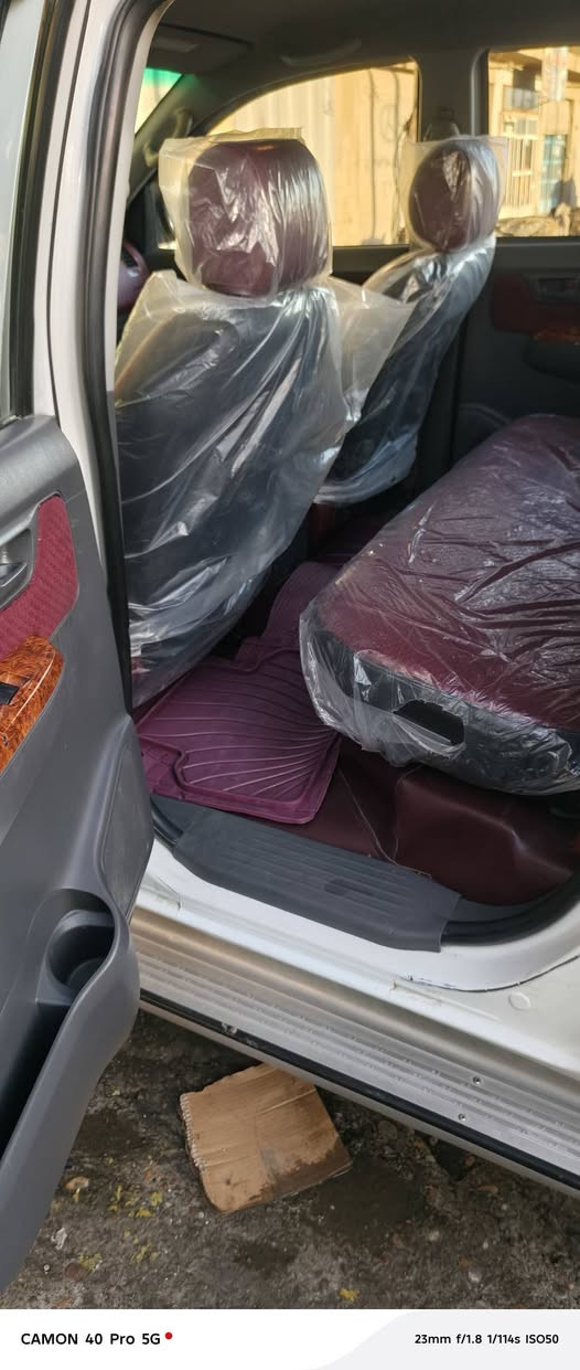 السلام عليكم
بيكم فور ويل
موديل 2014للبيع
السيارة جديدة بمعنى الكلمة 
استخدام قليل 
كير ومحرك خير من الله 
السيارة كفالة ماعدا تعديل بارد بدون صبغ كد شبر بس بذيل الجاملغ الايمن الخلفي 
دوشمة جديدة 
تبريد شغال ثلج
تخم تاير
السعر ٢٥٠وبي مجال 
المكان الشعلة او التاجي 
***********/***********
