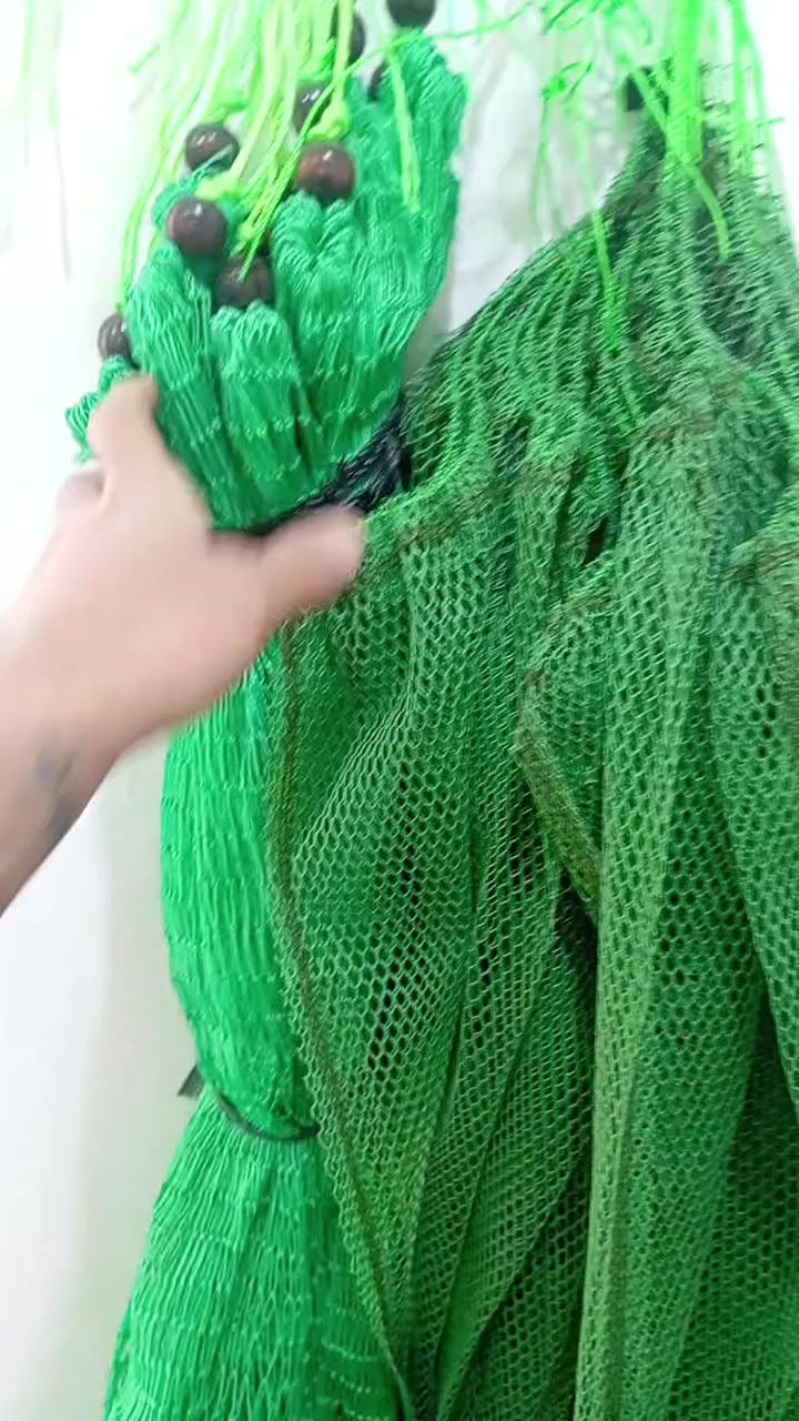 خيوط لايلون متنوعه حجم 50/60 واعتقد اكو 70 عدد 52قطعه سعر القطعه 1000 دينار شلعه 
عود فلات عدد 8 اطول 390/360/300 سعر القطعه 3 آلاف شلعه 
عياشات عدد 25 سعر القطعه 1500 شلعه 
توصيل موجود 
واتساب ***********
