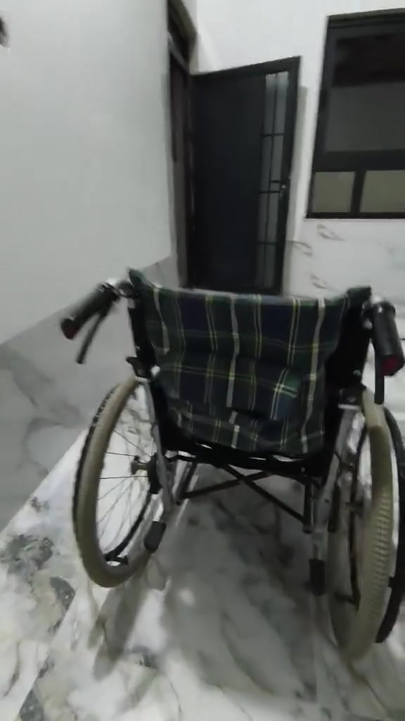 السلام عليكم عربانه مال معوقين للبيع سعر ١٠٠الف باله ياباني المنيوم شي درجه اولئ مامستعمل هينا قرية قريتاغ اشترينا طلع اصغير للمريض مالنا ينرادلو حجم خاص


**إذا كنت صاحب هذا الإعلان وتريد حذفه لأي سبب، رجاءا أرسل رسالة إلى الدعم الفني**