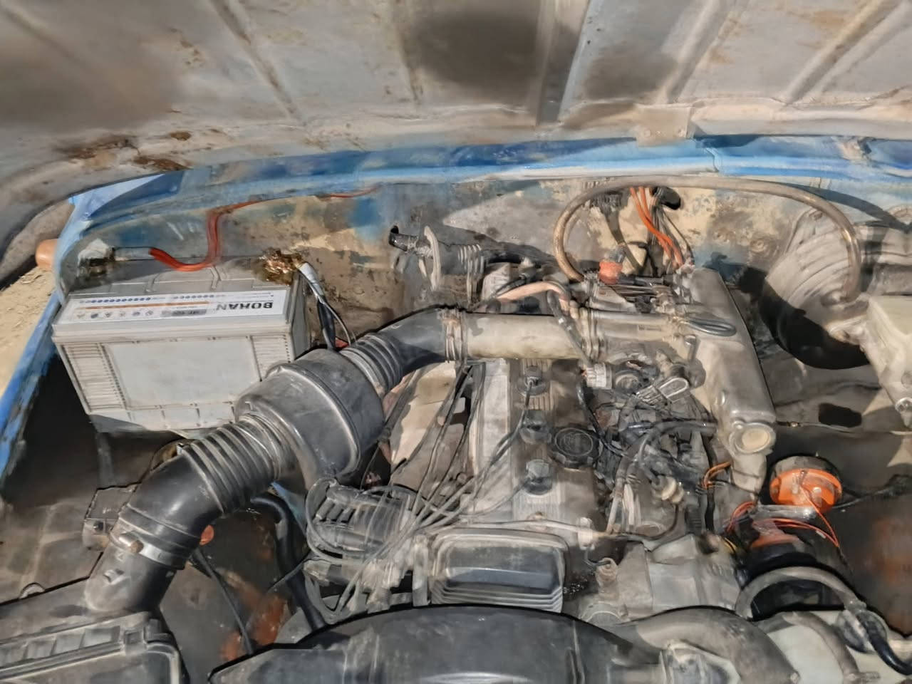 السلام عليكم
واز نضيفه للبيع موديل 88 حداديه نضيفه مكينه وكير ونجي جديد تخم تاير جديد لعنوان واسط الصويره سياره جاهزه للشغل
السعر 3 وبيها مجال 
 للأستفسار الاتصال على الرقم 
***********
