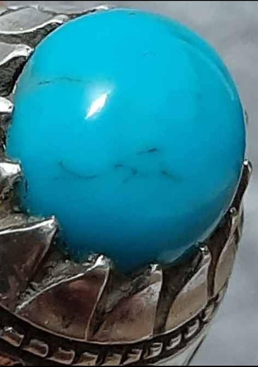 خاتم فضه عيار ٩٢٥
حجر فيروز نيشابوري مصور السعر ٣٥٠


**إذا كنت صاحب هذا الإعلان وتريد حذفه لأي سبب، رجاءا أرسل رسالة إلى الدعم الفني**