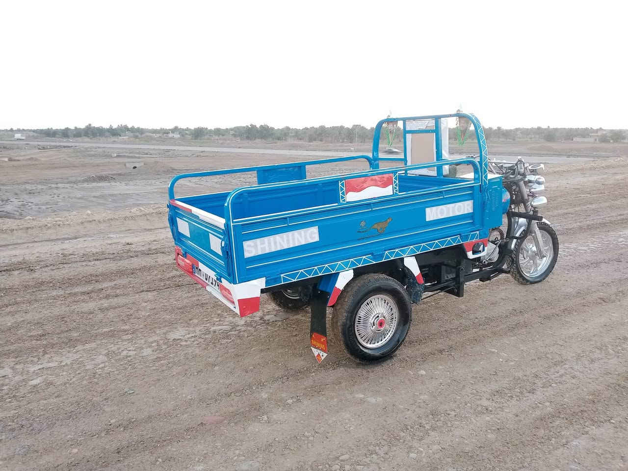 السلام عليكم ستوته للبيع موديل 18 محرك 22 اوراق اصولي كفاله عامه ستوته جاهزه سعر 1300 وبيها مجال المكان بابل الشوملي الرقم ***********
