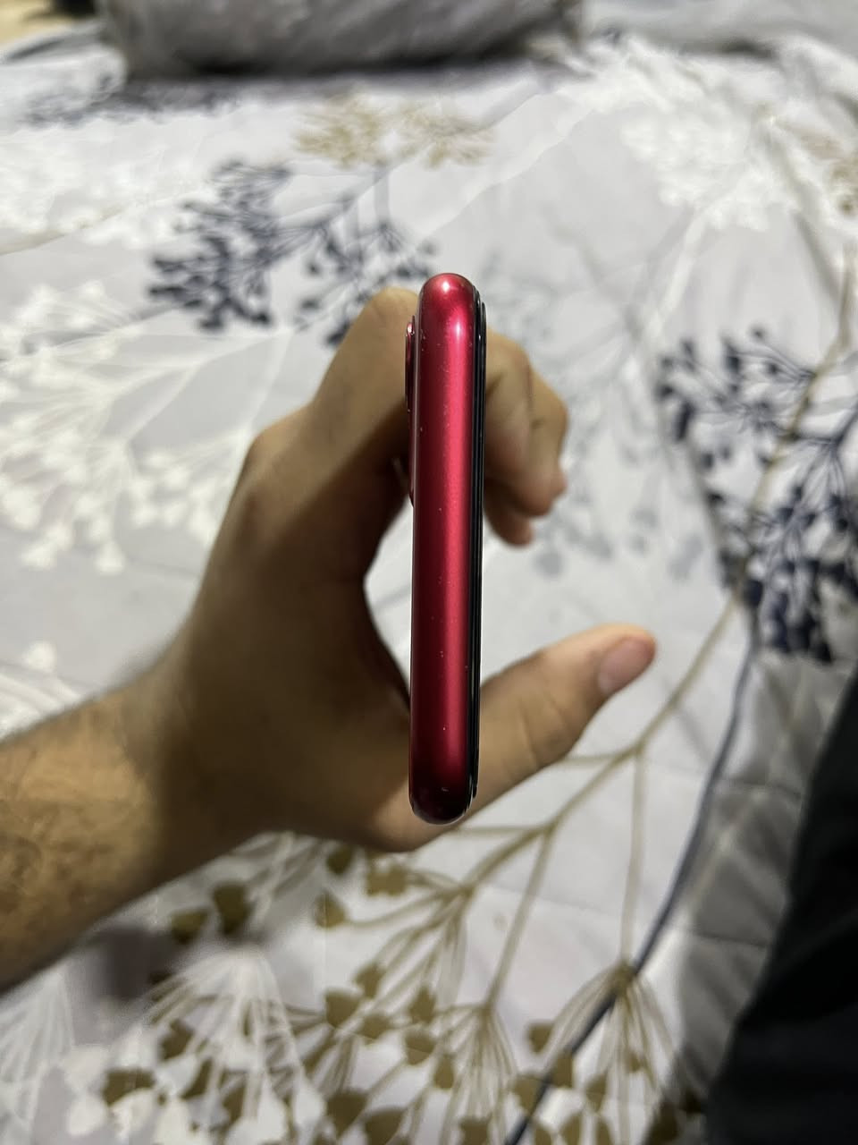 السلام ؏ـليكم
iPhone 11 عادي 

مواصفات الجهاز:

ذاكرة: 128

بطارية: 81

لون: احمر مميز ❤️

نموذج: M

النضافة: 95%

الجهاز وكالة مامبدل بي ايشي جهاز نضيف الى درجه 

سعر الجهاز: 280 وبي مجال 

مكاني: ديالى بعقوبة 

للأتصال: ***********

توصيل موجود الى جميع محافظات العراق
