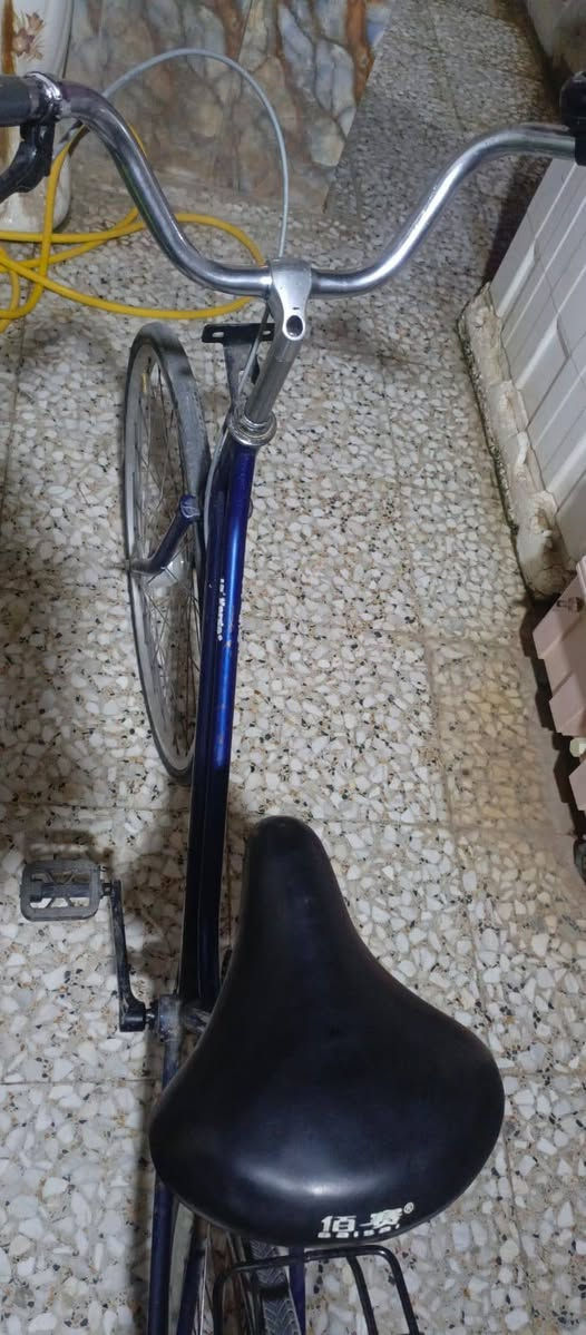 سلام عليكم
باسكل للبيع بناتي حجم 26 موديل 16 باسكل معدل او نضيف السعر 65او بي مجال مكاني الناصرية مركز رقم الهاتف ***********📞
