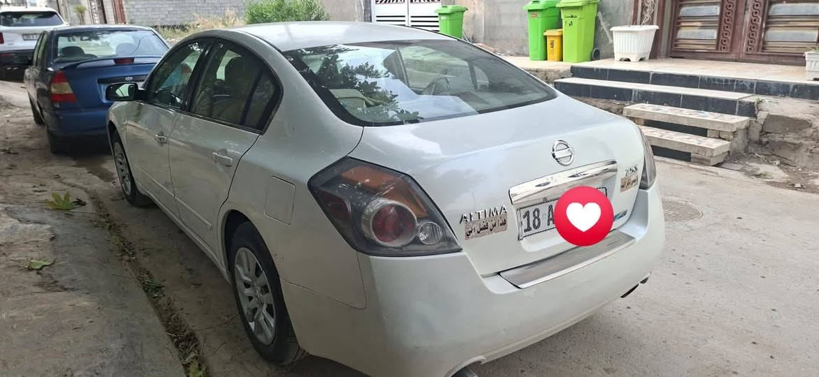 السلام عليكم
نيسان التيما ٢٠١٠ خليجي s ٢.٥  رقم بابل مشروع وطني بأي مكان تكدر تحول كير براد لون ابيض تبريد قطعتين  بيها فقط نص الجاملغ الخلفي سيارة مكفولة كفالة عامة مابيها اي نقص صدر خلفي امامي جديد داينمو جديد السعر ٩٥ وبيها مجال مكانها بعقوبة تقاطع القدس
 ترهم بيع او مراوس 

***********
