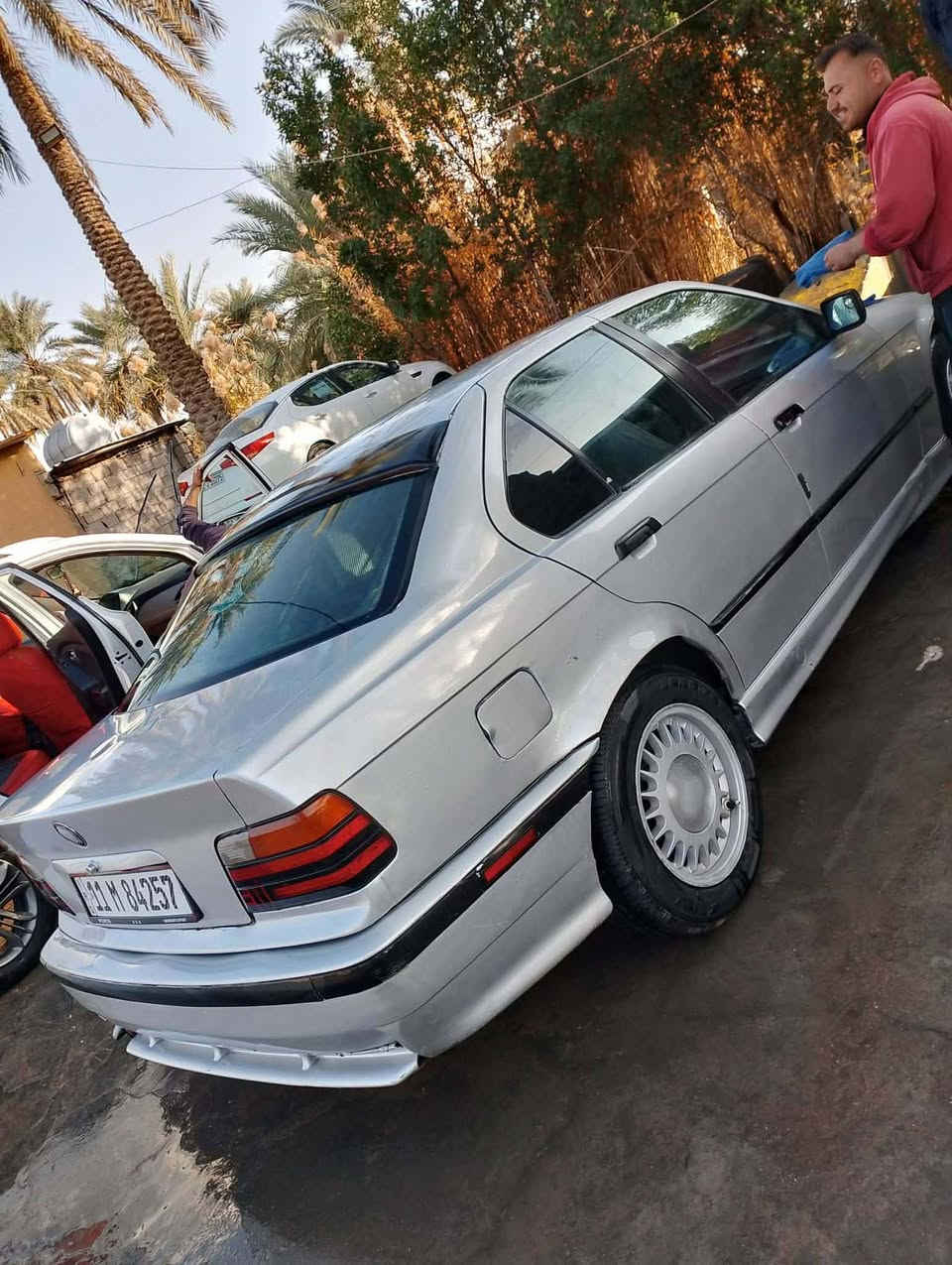 e36    BMW
بيع او مراوس 
موديل 93  
رقم بغداد مشروع وطني لسنة 2030
  محور كير ومكينه بطه كفاله
السياره صبغه جديده وحلوه داخلها نضيف تخم تاير جديد
مكان السياره بابل
السعر ٥٣
***********
