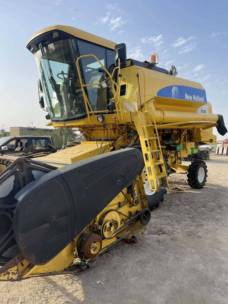 سلام عليكم للبيع هيدرو 2007رقم اربيل 4بلم كله عله شركه ***********
