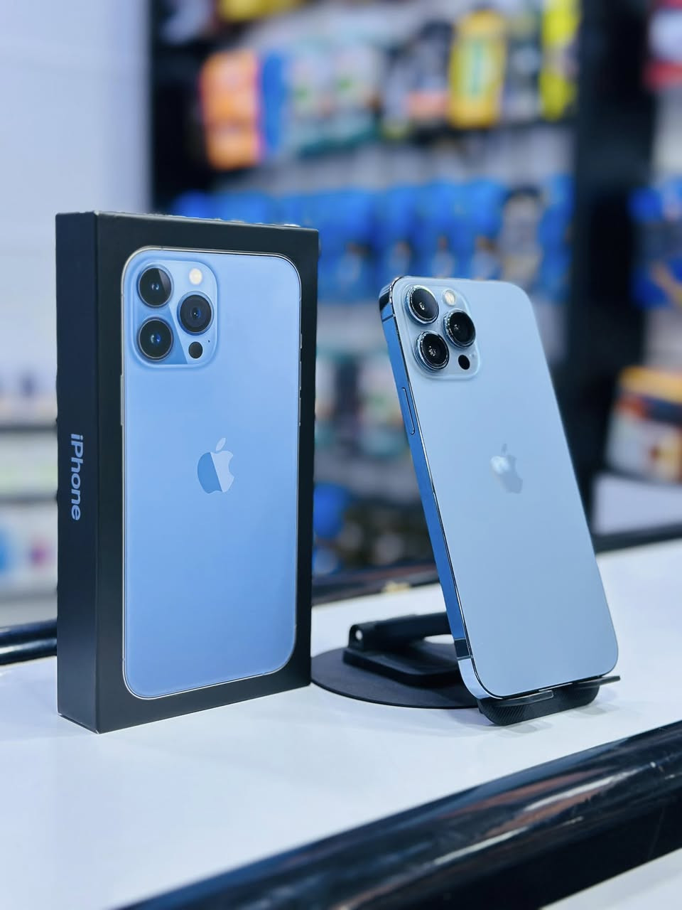 السلام عليكم متوفر:
♠️آيفون 13 Pro Max شرق اوسط (ماستر) ذاكرة 256 بطارية 88 الجهاز مكفول وضمان✔️.

☑️***********☑️

☑️مركز سفن فون للهواتف النقالة☑️
