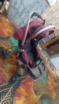 عربانه طفل • للبيع