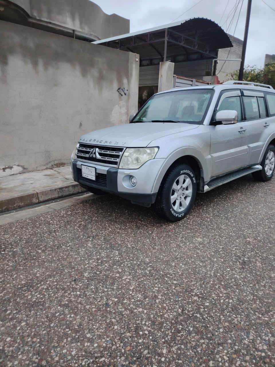 للبيع باجيرو موديل 2009 بدون صبغ بدون ضرر طخم محرك كير شرط رقم بغداد  مشروع وطني السيارهبل موصل السعر 140 بيها مجال *********** #***********#
