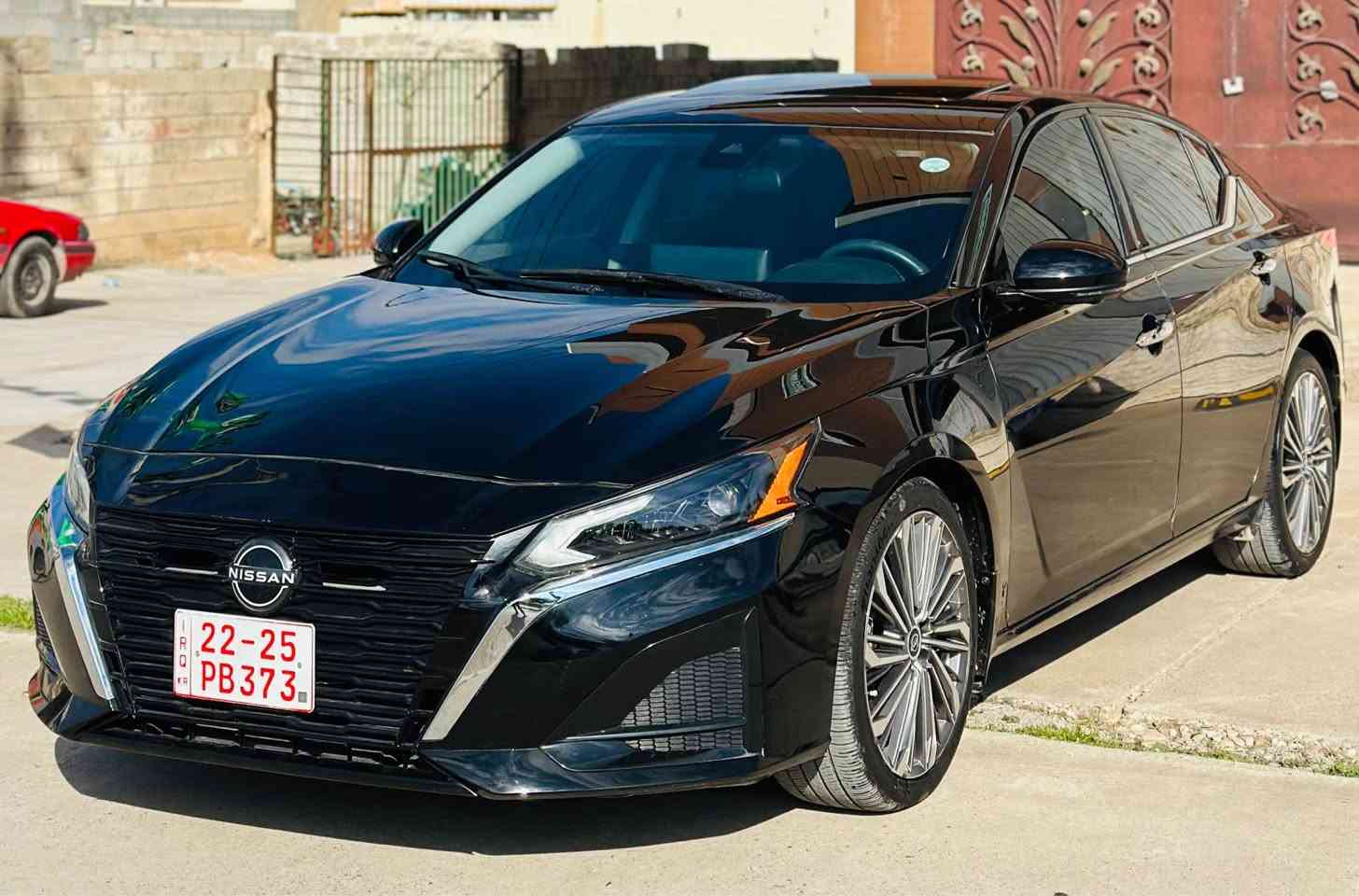 للبيع التيما SL فول الفول 
السعر 166 بيها مجال 
***********
موديل 2024
شاشه كبير 
كار بلاي
اوتو هولد 
سلايت فتحه 
5 كامرات 
بريك بصمه 
كشن هيتر+كهرباء
ويل شركة بلادي 
رادار 360 درجة
حجر رادار بلادي شركة 
تحكم ستيرن تثبيت سرعه 
جاملغ بونيد السياره سونار ورقم الشاصي بلمنشور 
1N4BL4EV1RN319392
تترقم شمالي اربيل سليماني دهوك 
تريد ارقملك تريد انت اترقم 
مكان السياره ديالى خانقين خناقين, ديالى
