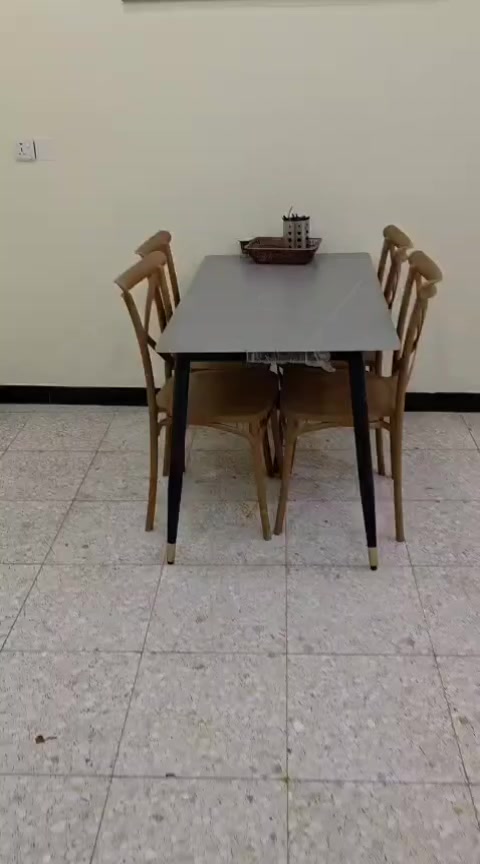 ميوزه 5سعر الميز 110 العاب شلعه ب500 مثرامه سعر600شوايه كباب معه شياشه 300مكاني بغداد***********
