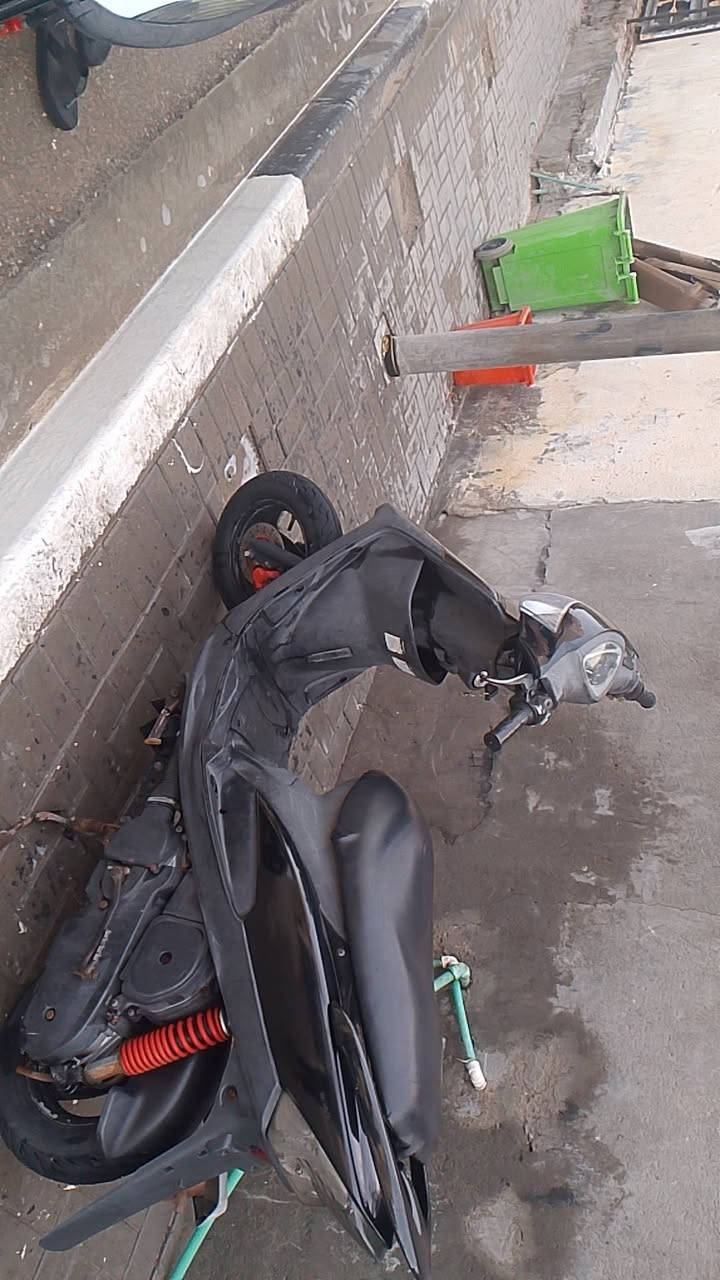 السلام عليكم ماكس عدله للبيع ختم واحد كلشي شغال بيها مكينه كفاله جيب فيتر وتعال *********** واتساب
