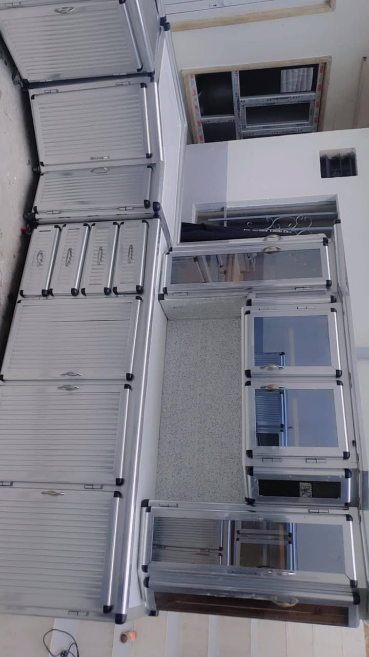 طباخ مصري شغال العيون و الفرن 
صوبة غازية كهربائية 
كاونتر


**إذا كنت صاحب هذا الإعلان وتريد حذفه لأي سبب، رجاءا أرسل رسالة إلى الدعم الفني**