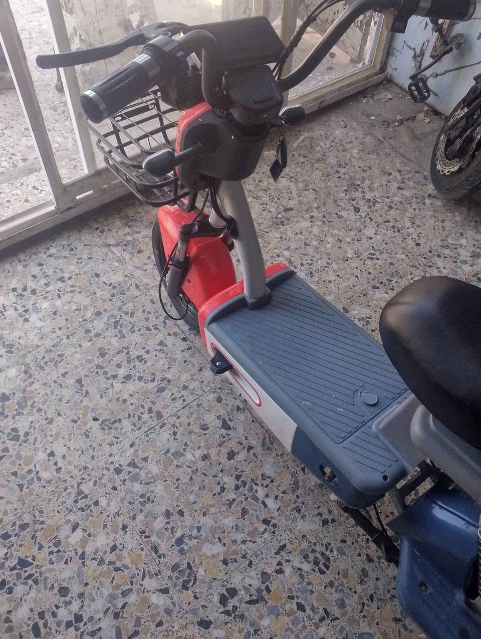 حجم 14دراجه صارله شهر من مشتريه بعدي بل جيس السعر 200قفل مكاني مشتل الامين مال مشتل شراي يخابر ***********
