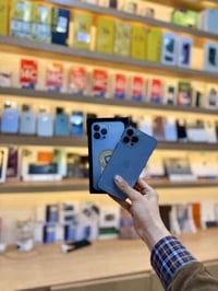 آيفون ١٣ برو ماكس • ٢٥٦ • شاشة مبدلة وكالة