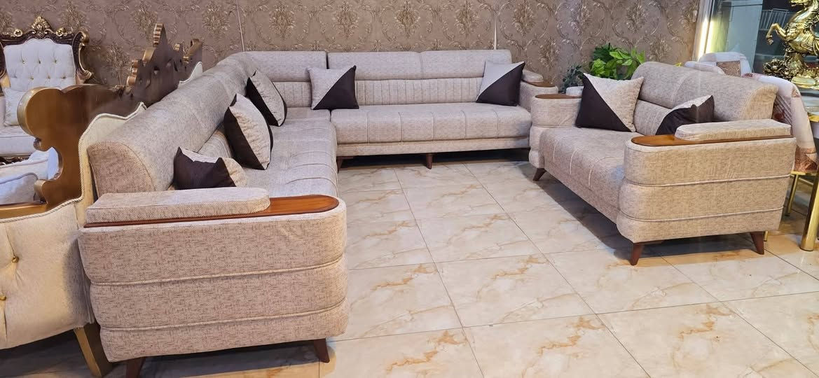 سلام عليكم
ديوان حطاطه ثقيل درجه اولى شغل معلمنه   قياس ٧ متر وربع ١٠ مقاعد مقعد تجي بيه قنفه مفصوله  كورنر. خشب بلوك اسود سمك ١٦ سم ثقيل خالي من ال ان دي اف سفنج مضغوط مميز أول مع طبقه اكسترا طبي قماش كتان نناعم. لون رصاصي.. رصاصي غامق... ولون كحلي.. وايضا أوف وايت كل الألوان موجوده .موديل ابو الطبله نظام تركي شغل عراقي بالدرجه الأولى عالفحص تفحص عند الاستلام اي اختلاف ماتستلموه يرجع.. متوفر ٢٠ مقعد وايضا نشتغل حسب طلب استفسار *********** متوفر واتساب
