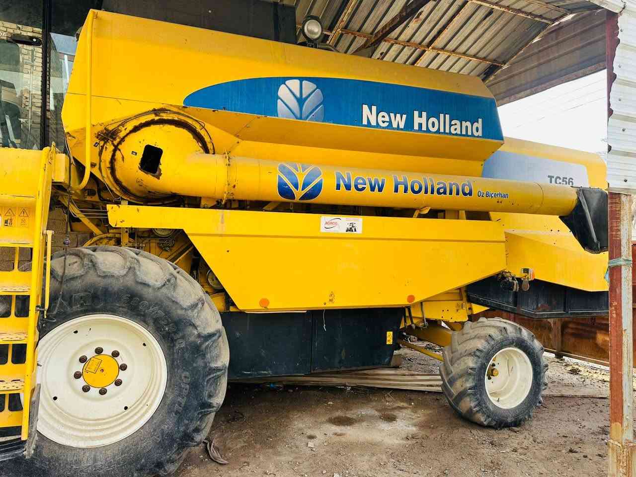 حاصده للبيع موديل 2006 دبل درام مكفول عام تصل ***********
