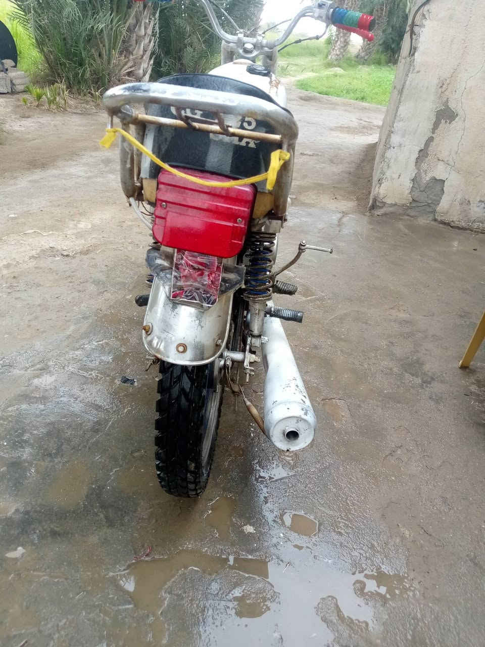 السلام عليكم دراجه للبيع 4كير كلك كلك  مكان دوايه 
‏‪***********‬‏ السعر 300
