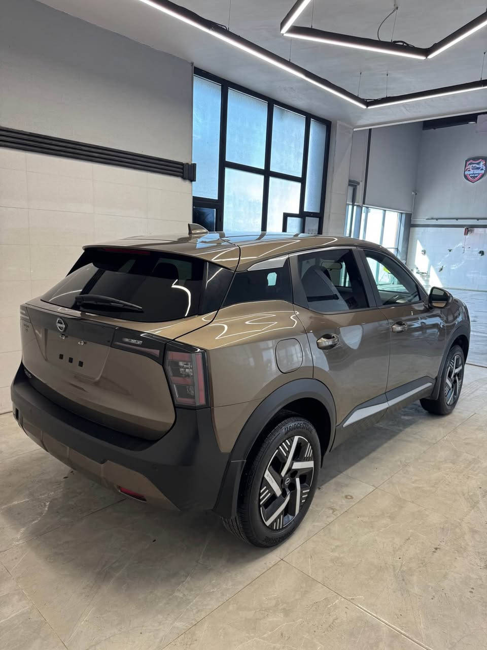 NISSAN KICKS 2.0L I-4 DOHC, 2025
رقم کاتی 
رۆشتنی ٤ هەزار 
بێ بۆیاخ 
بێ ارباگ 
سعری ١٧٥ ورقر 
شوێن سەیارە هەولێر 
***********
……..
Nissan kicks 2025 2.0 V4 2025 
رقم کاتی 
ماشی ٤ الف 
بدون صبغ 
بدون ارباگ 
سعر 175 ورقە 
مکان سیارە اربیل 
*********** أربيل, العراق
