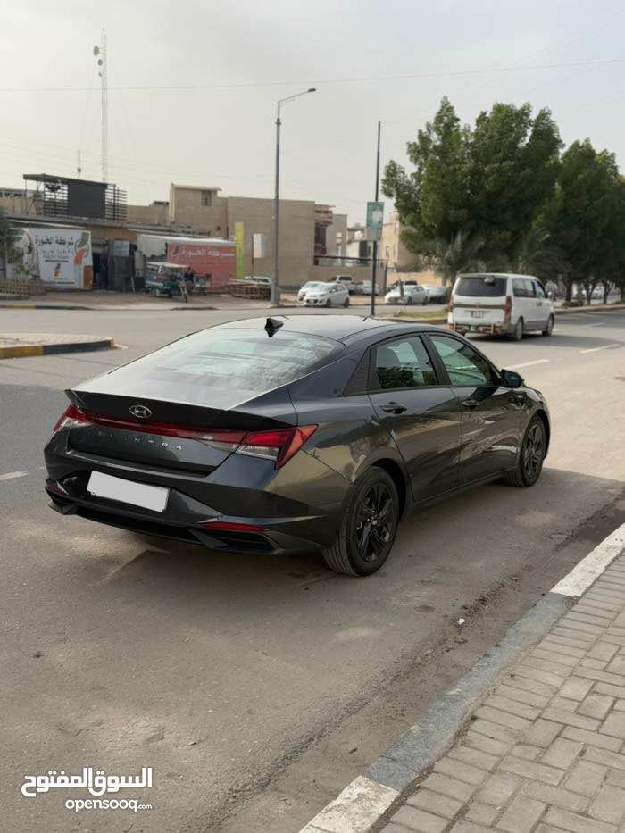 نترا 2022 حره تحويل رقم إنكليزي بغداد راعيه بالأربع شوارع تحويل بالبصره سنوية ل 29 سياره جديده فول الفول فول مواصفات بصمه على وضع الشركه ماشيه 44 حادث جدا خفيف فقط البنيد بدون داخل شواصي لغود كفاله وصار بيه طكه باب السايق بدراجه صبغته وطرف من باب الوراه قليلي جدا توحيد لون يعني باب السايق وطرف باب الوراه المواصفات 
بصمه تشغيل بصمة بيبان بصمة صندوق 
تحديد مسار نقطه عمياء دخول ذكي اشاير ترحيب كشنات تدفئه تبريد فتح الصندوق تلقائي عند الاقتراب لايتات زنون عالي ناصي إذا مشتغل مسجل من اتريد تجتاز غلط او استدار ينصه ويشتغل رادار وينصه التبريد عند الاتصال وتتوقف عند عبور الأشخاص واهواي مواصفات بعد السعر 154 مجال قليل حك الجيه استفسار ع رقمي اضغط لإظهار رقم الهاتف***********  او واتساب *********** البصرة, العراق
