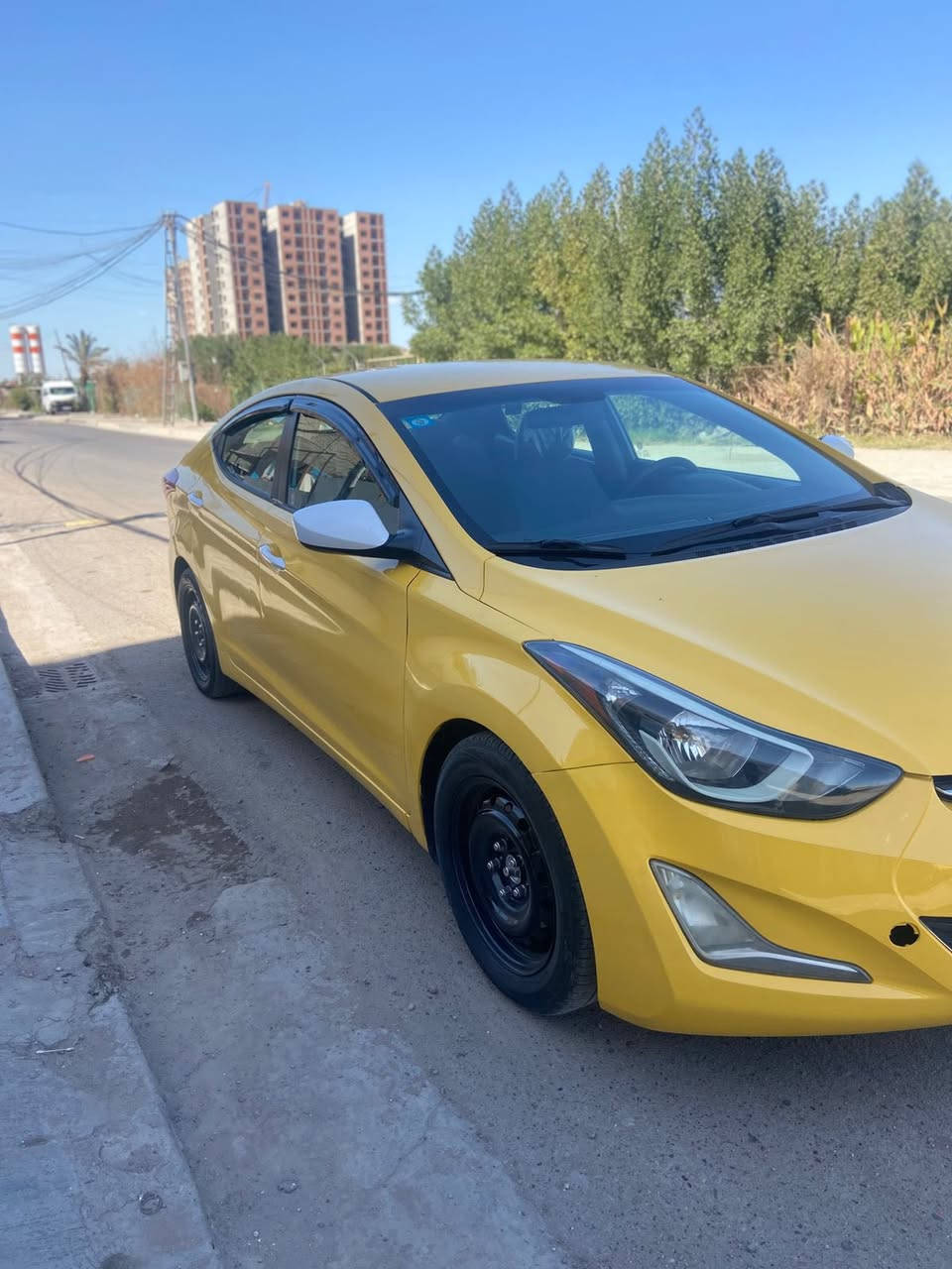 سلام عليكم النتره للبيع وارد امريكي مديل ٢٠١٤ حادث بنيد فقط لغد شواصي مكفولات مكينه كير مكفولات سياره جاهزه من كولشي صبغه جديده 
سياره خير من الله بسمي مصفره هيه غرامات تحويل مباشر 
مكان بغداد سعر ١٠٧ بيه مجال
***********
