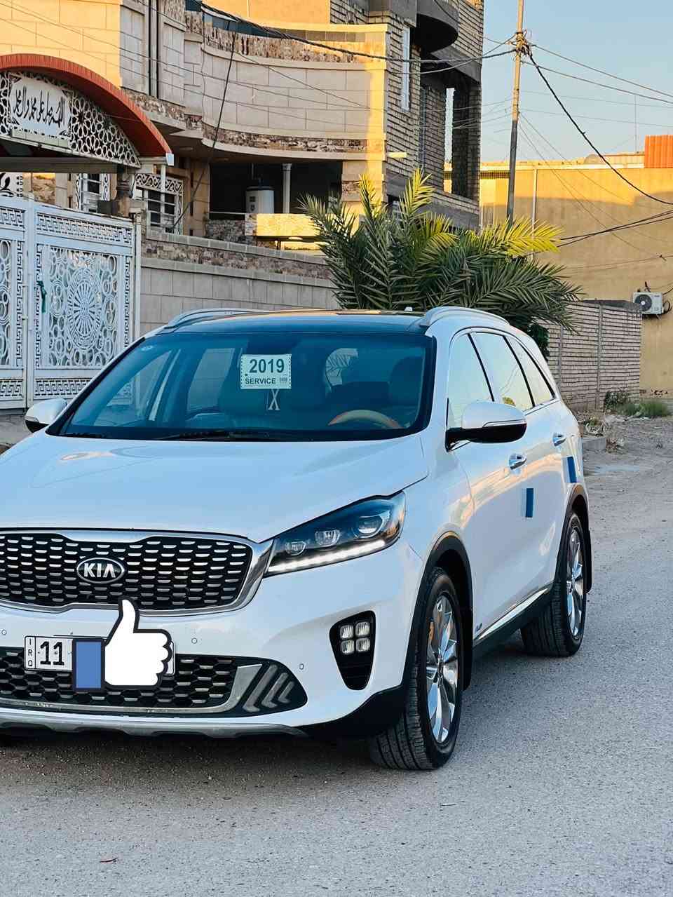 السلام عليكم 
كيا سورنتوا/موديل (2019)خليجي
السياره ماشيه(٧٨k)
السياره جيتي اعلى فئه
كشنات كهرباء تتفئه تبريد 
سايد بريك بصمه 
تحكمات  
ومعروفه موصفات الجتي لاين
وبعد بيه موصفات هواي
رقم بغداد بسمي
ملاحظه السياره بيه ربع الجاملغ 
الايسر اثر شخط 
$228وبيه مجال بسيط 

!مكان السياره بابل محاويل 
#***********
