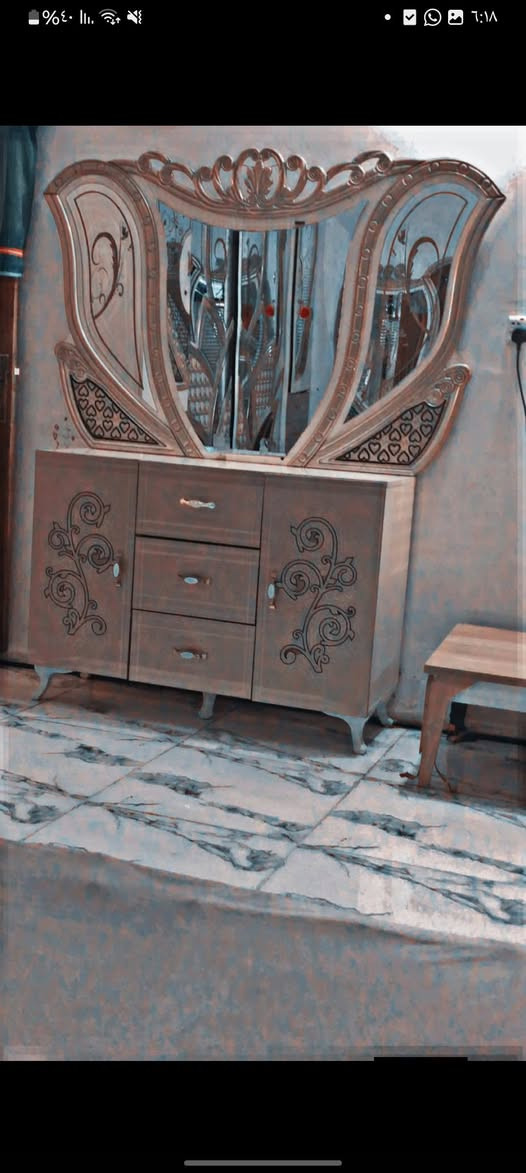 سلام عليكم غرفه نوم تركي 9قطع لسعر 600 مكاني بغداد الدوره الصحه مراسله صفحه وهاذه الرقم ***********
