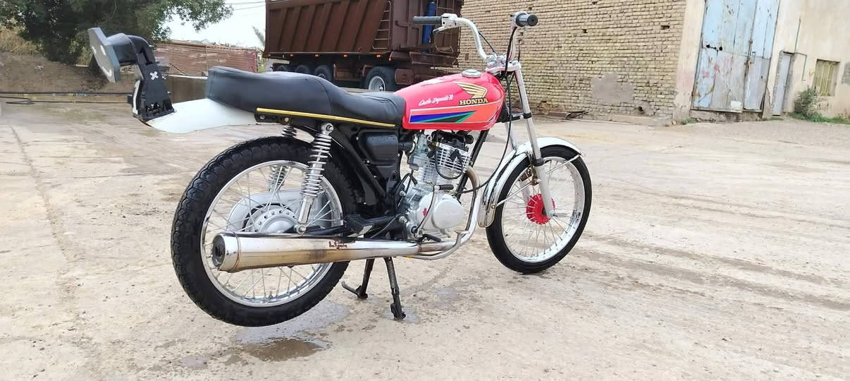 سلام عليكم للبيع مكينه سي جي اوراق سكنر مكفوله صارلها 4 اشهر معمره مكانها الطبر ***********
