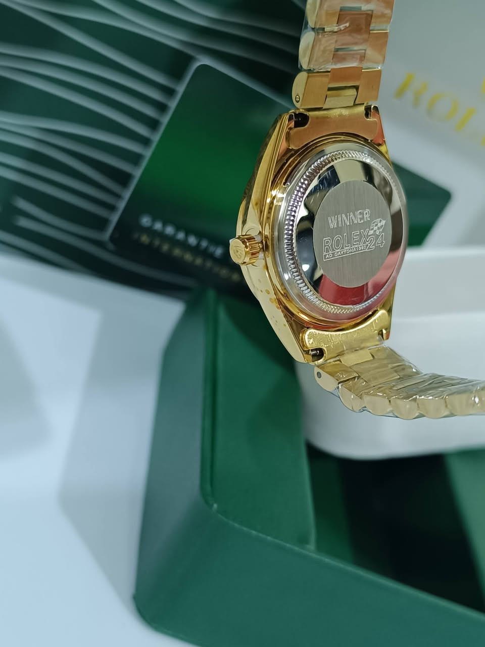 روليكس نسائي/ كوالتي عالي جدا طلاء ذهبي ثابت مختم 18K عداد شهري ضد الماء سويس ميد.♦♦


**إذا كنت صاحب هذا الإعلان وتريد حذفه لأي سبب، رجاءا أرسل رسالة إلى الدعم الفني**