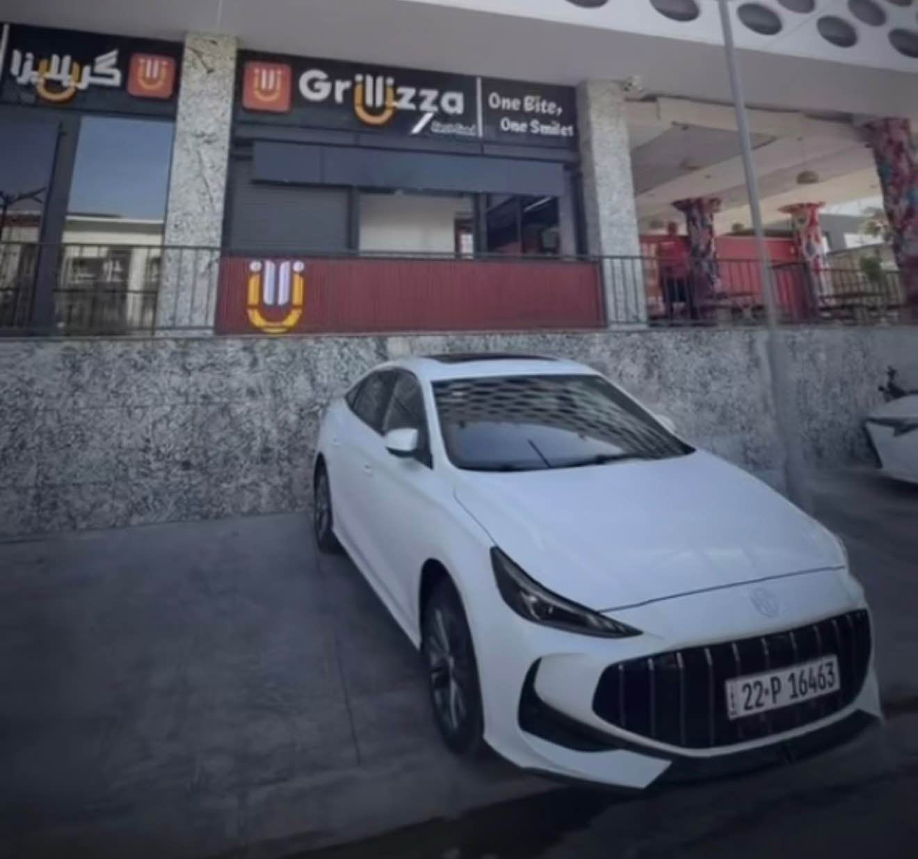 MG GT -5 
فوول مواصەفات 
جەمپەکی بشتی هەیە لەگەل کارتەک 
رەقەم و هەزە هەتا ٢٠٢٧ 
بە ناوی خۆمە 
هەموو شتەک بە شەرتە 
فوول کەمالیاتیشە 
سعری ١١٥ و کەمیک مەجال
*********** أربيل, العراق
