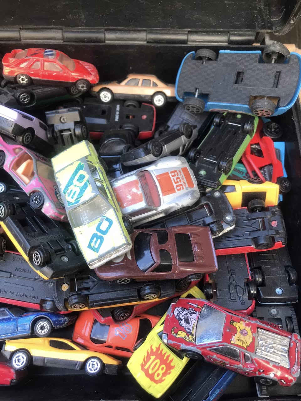 السعر 40 الف للكل


**إذا كنت صاحب هذا الإعلان وتريد حذفه لأي سبب، رجاءا أرسل رسالة إلى الدعم الفني**