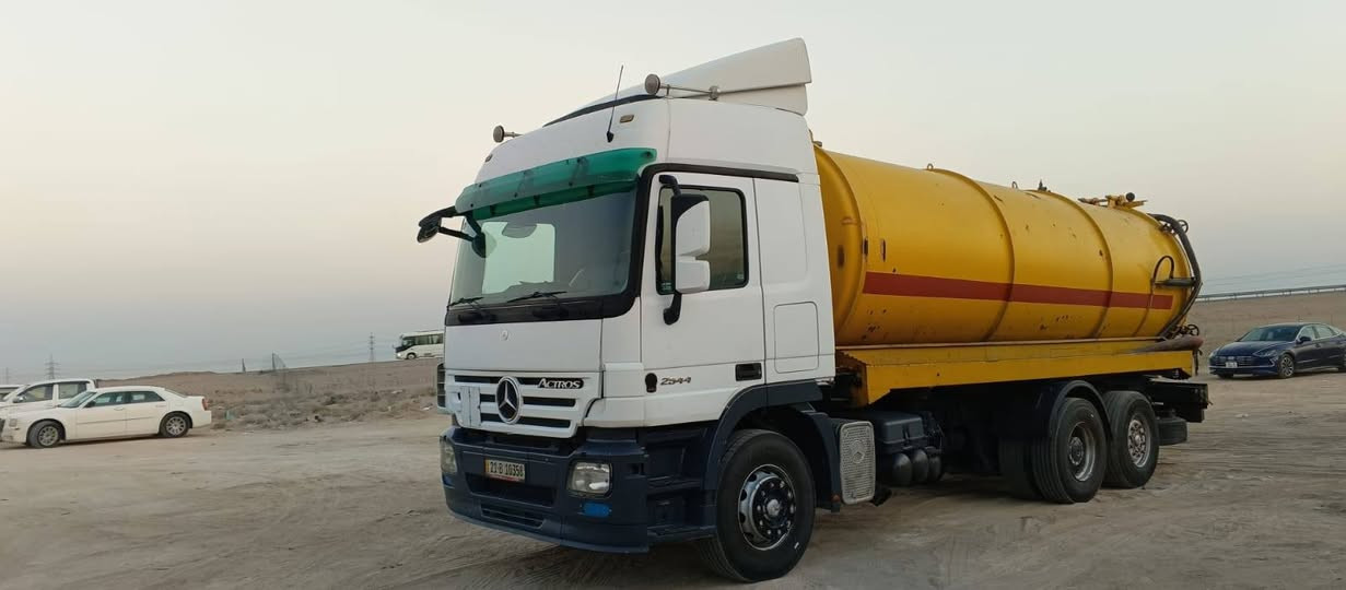 اكتروز حوضية للبيع مديل 2004  حجم 2544 مكان بصرةرقم الهاتف  ***********
