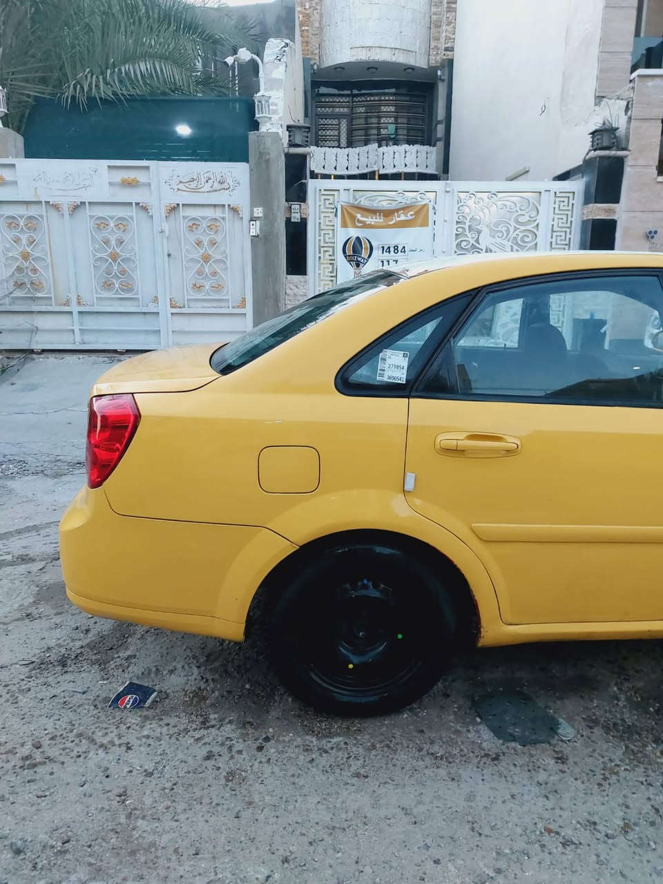 السلام عليكم اوبترا  للبيع 2012 الشركه العامه بدون ضربه   بغداد شارع فلسطين *********** السعر 65وبيه مجال حك الجيه
