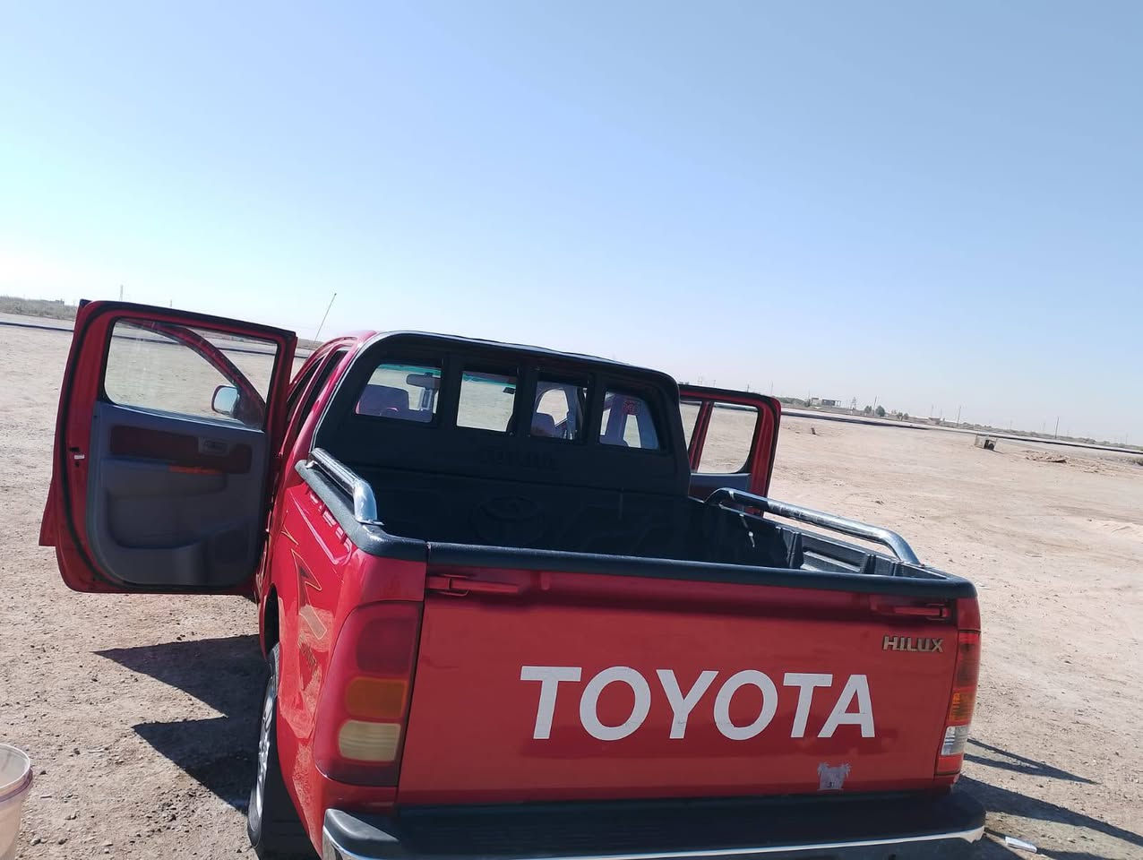 تويوتا 2010 كويتي اوتماتيك، 
بيها باب صبغ والباقي مكفول، 
محرك بي تنقيص قليل، 
گير كفالة، 
الشاصي 12،
جاهزة السيارة، تخم تاير، حدادية، تبريد، 
رقم ديالى، 
مگان السماوة، بأسمي  سنوية لـ27,
للأستفسار 
***********
***********
.
