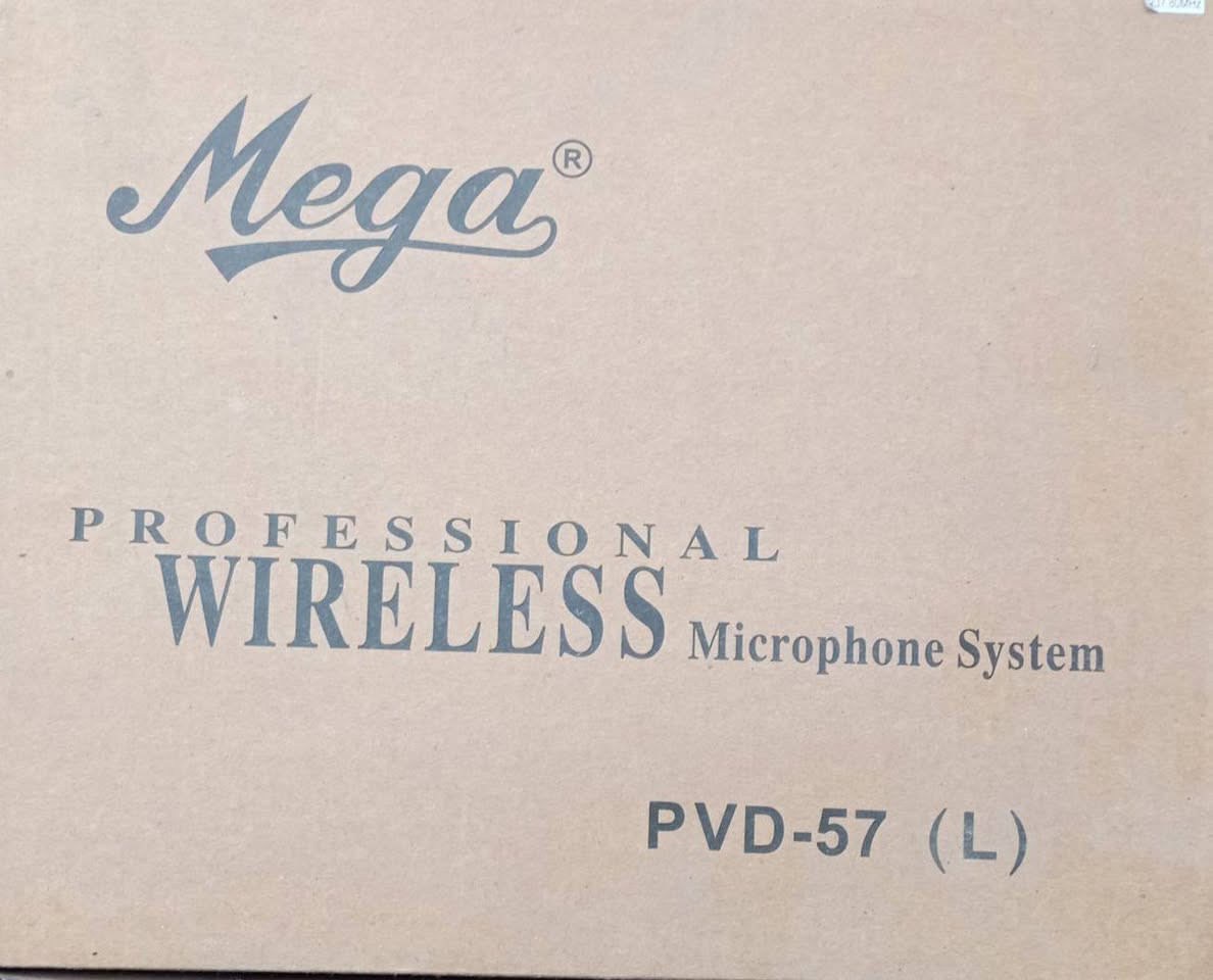 🎤 للبيع مايك لاسلكي احترافي
🔹 النوع: Mega Wireless Microphone System (موديل PVD-57) 🔹 جديد / مستعمل ونظيف / شغال 100%) 🔹 المحتويات: (مايك + جهاز استقبال + أسلاك)
📞 للتواصل: خاص
 – الجهاز شغال وجاهز للاستخدام


**إذا كنت صاحب هذا الإعلان وتريد حذفه لأي سبب، رجاءا أرسل رسالة إلى الدعم الفني**